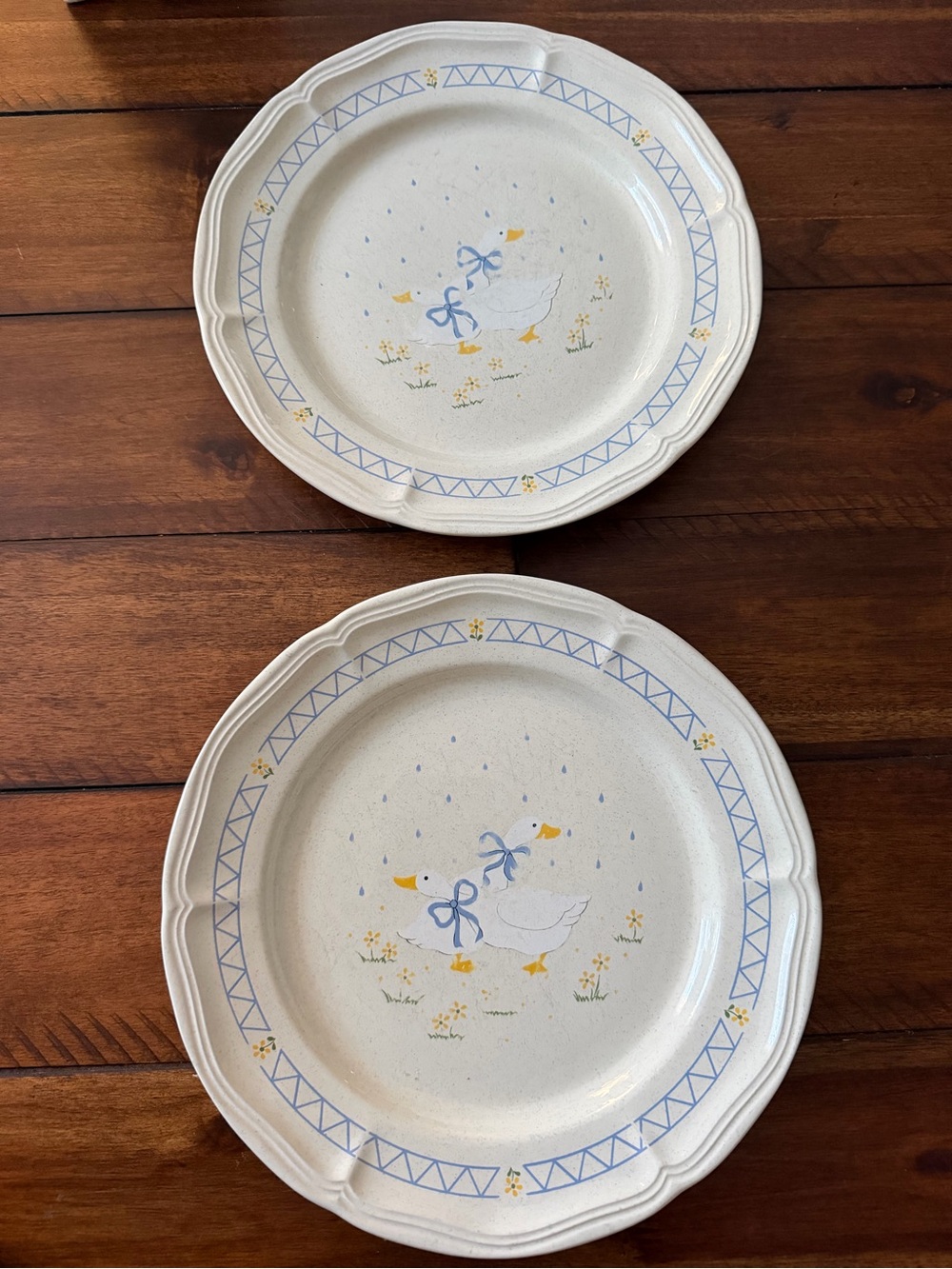 Vintage Anchor Dinnerware Farm Country Dinner Plates Set of 2